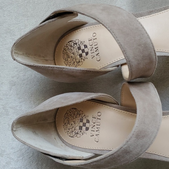 VINCE CAMUTO Carlotte Biege Taupe Suede Leather Upper D'Orsay Pump SIZE: 11M - Picture 7 of 13